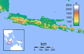 Monte Sumbing está localizado em: Java