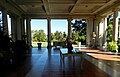 Terrasse latérale du pavillon Huntington