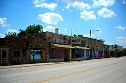 A row of shops in Lueders