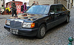 Mercedes-Benz V124 Limousine