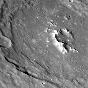 Oblique view of the southern part of the crater