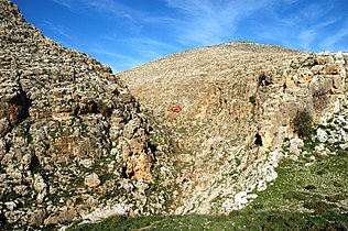 מבט מחורבת מרג'מה לקניון ואדי סמיה (צילם דביר רביב)