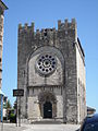 Iglesia-fortaleza de San Nicolás de Puertomarín.