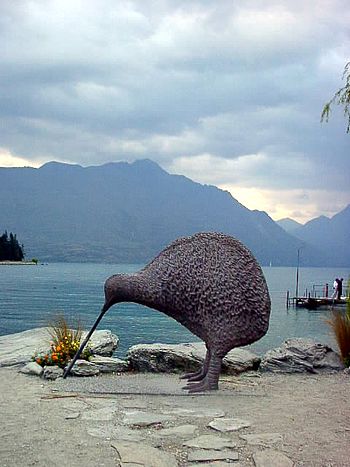 Queenstown Kiwi sculpture