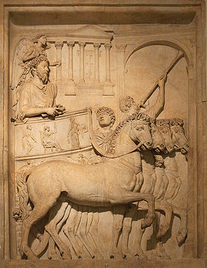 תבליט המתאר את הטריומף של מרקוס אורליוס לאחר ניצחונו על השבטים הגרמאניים.