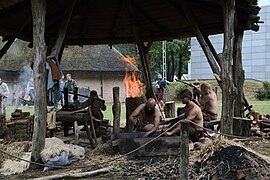 Dymarki Świętokrzyskie em Nowa Słupia