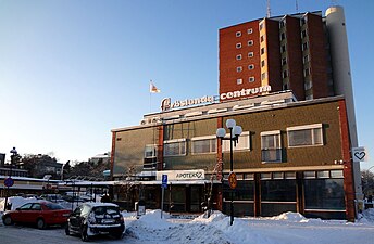 Fröslunda centrum, Sturegatan 9, Jon Höjer (1922-2014) och Sture Ljungqvist (1921-2004), 1952, brutalism