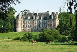 La façade nord du château.