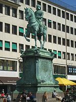 Statue équestre de Charles IX, Göteborg