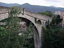 Auguste Herbin a logé dans la Maison Alcouffe près des ponts.