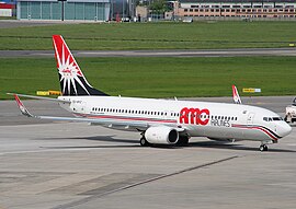 AMC 항공의 보잉 737-800