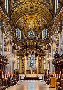 High altar of St Paul's Cathedral, by Diliff