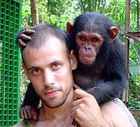 Hominidae : Homo sapiens et Pan troglodytes