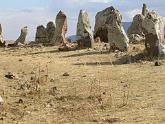 Hilera de piedras del círculo central