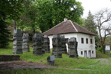 Споменички комплекс Бела Црква, Бела Црква, Стеван Боднаров и Богдан Богдановић, 1951-1971..