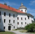 Gornji Grad - Oberburg, Kathedrale der Heiligen Hermagoras und Fortunatus, Eingang, dort Epitaph des Johann Kazianer