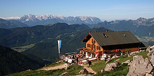 Blick auf den Wilden Kaiser über das Hochgernhaus