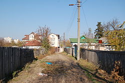 Прорезная улица в посёлке Беличи в Киеве