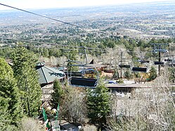 Mountaineer Sky Ride, a cable lift through the zoo