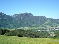 Hahnenkamm ovanför Kitzbühel.