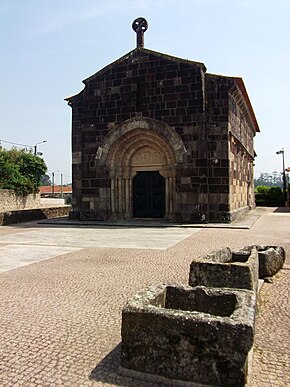 Igreja de São Cristóvão de Rio Mau