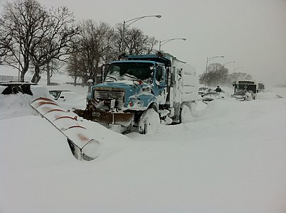 A salt/plow truck abandoned and stuck on Lake Shore Drive during the storm