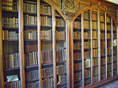 Bibliothèque du musée de Port-Royal-des-Champs.