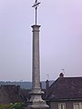 Croix de pierre de Villeneuve-sur-Yonne