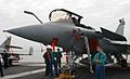 Dassault Rafale sur le pont du porte-avions Charles de Gaulle.