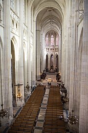 La nef vue de la tribune