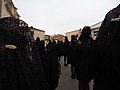 Filas de hermanas durante la procesión. Foto J. Carlos Lobo