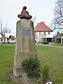 Denkmal in Seifertshain zur Erinnerung an Graf Alberti di Poja