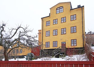 Gårdshuset Bastugatan 24 A, sett från Monteliusvägen.