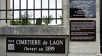 Entrée du cimetière.