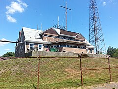 Former Harbor Entrance Control Post disguised as a cottage, Fort Burnside, Jamestown, RI