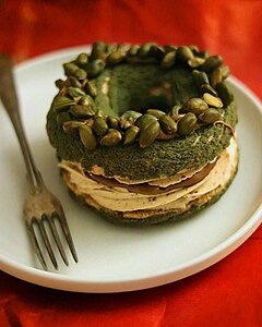 Paris-sicile, à la pistache, à la boulangerie Marcel à Lyon.