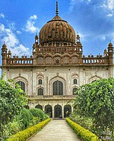 Shuja-ud-daula tomb