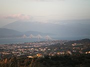 リオの町とリオ・アンディリオ橋