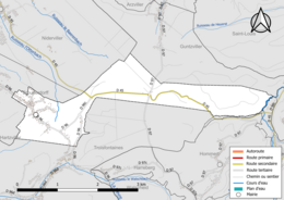 Carte en couleur présentant le réseau hydrographique de la commune