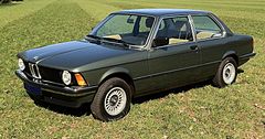 A dark-coloured BMW E21 similar to the car in which Lamplugh was seen struggling with a man.[5][24]
