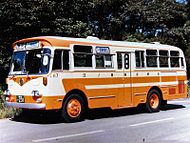 いすゞBA10 (1971年式) 117 1983年7月11日廃車[注釈 2] 最後の中扉ツーマン専用車。オール三方シート仕様としても最後の新製車であった。末期は高根線用予備車となっていた。