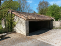 Lavoir du Bourg de Vallans.