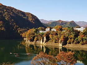 赤谷湖と猿ヶ京温泉