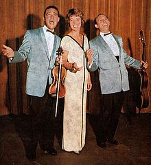 The Swe-Danes in 1961, from left to right: Svend Asmussen, Alice Babs and Ulrik Neumann