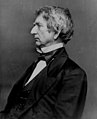 William H. Seward, bras droit de Abraham Lincoln (photo prise autour de 1850). Son caractère fantasque, sa brusquerie, ainsi que sa chevelure rousse et son nez busqué, le firent souvent caricaturer sous les traits d'un perroquet.