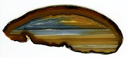 Level-banded agate