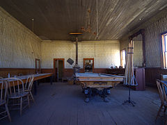 Interior del Saloon.