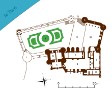 Plan de masse d'une forteresse surplombant des jardins et terrasses, eux-mêmes situés au-dessus des rives de la rivière Tarn.