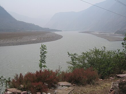 La rivière Dadu près de Hanyuan