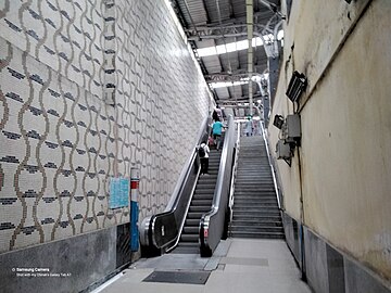 Kavi Subhash metro station interchange as seen from blue line Complex